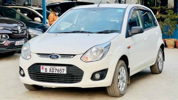 2015 Ford Figo Titanium 2015 Ford Figo Titanium