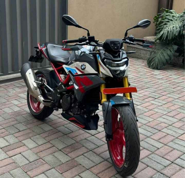 BMW G310r BS6