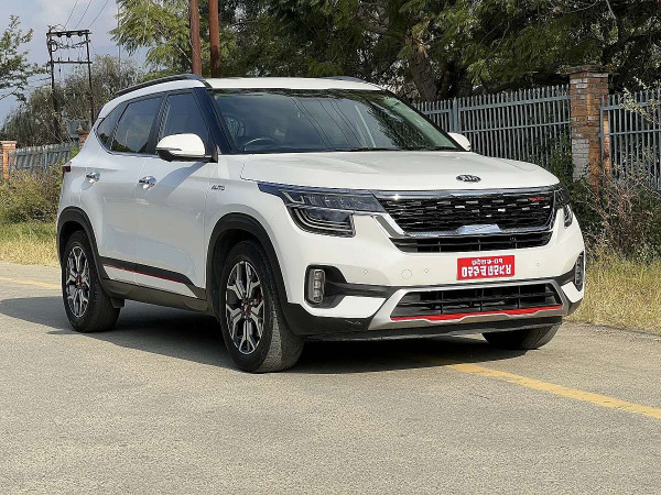 Kia Seltos GT Line Automatic 2020 with Sunroof