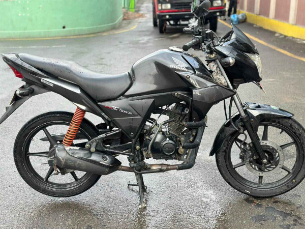 Honda twister 110cc sale Honda twister 110cc sale