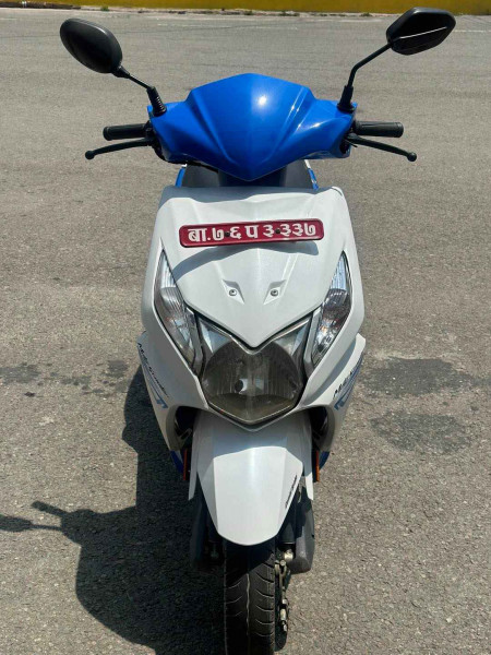 76 lot Honda dio sale or exchange 